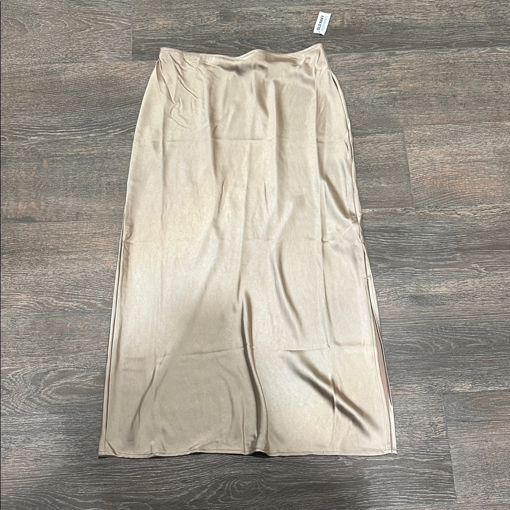 Old Navy Shimmering Tan Satin Skirt